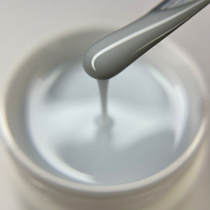 liquid polygel bianco latte